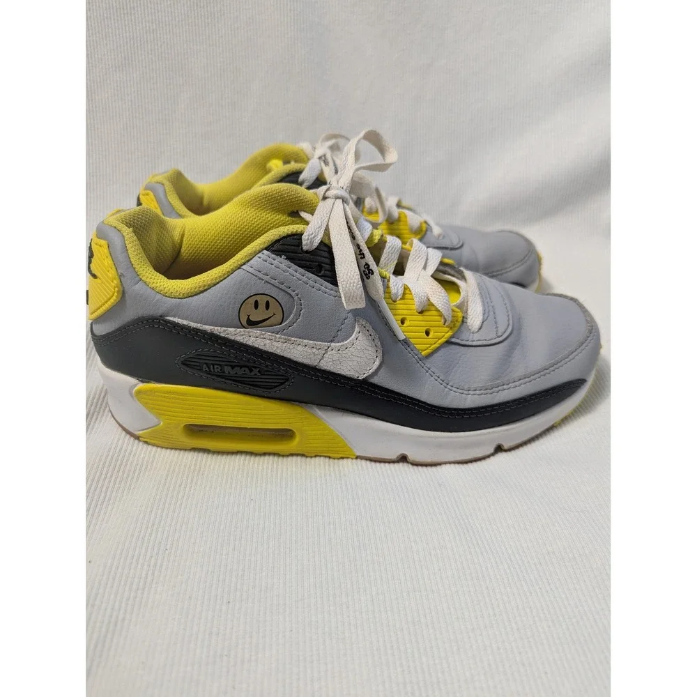 Nike Air Max 90 Go‎ The Extra Smile Kids Shoes Grey Yellow Black DO5862-001